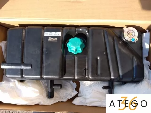 Расширительный бачок радиатора Mercedes-Benz Nissens — запасные части на грузовики