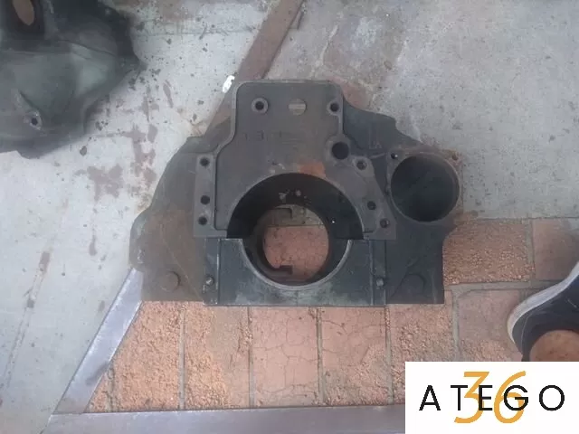 Кожух маховика двигателя OM364A OM364LA  OM366 Mercedes-Benz