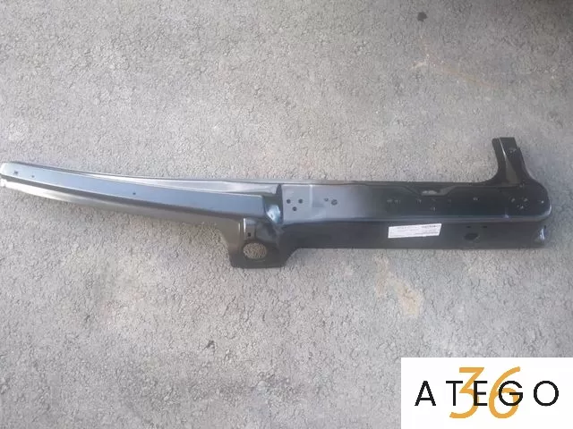 Стойка кабины правая наружняя Mercedes Atego