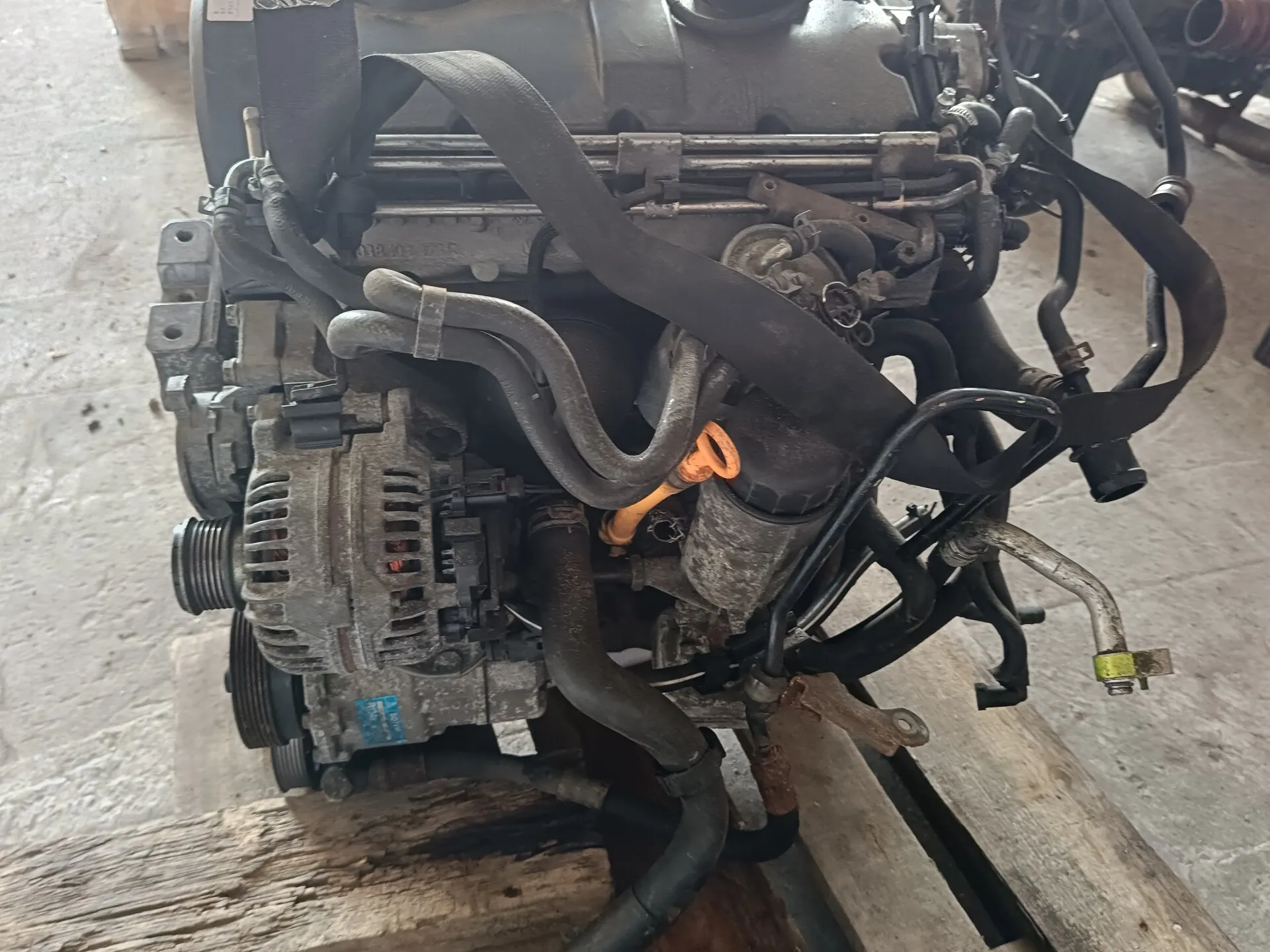 двигатель WV  GOLF IV  1.9TD