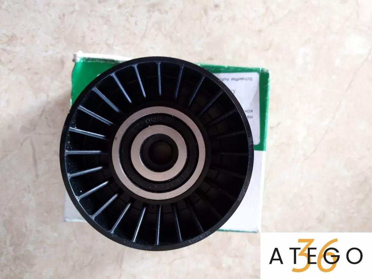 Паразитарный ролик натяжителя ремня Мерседес-Бенц