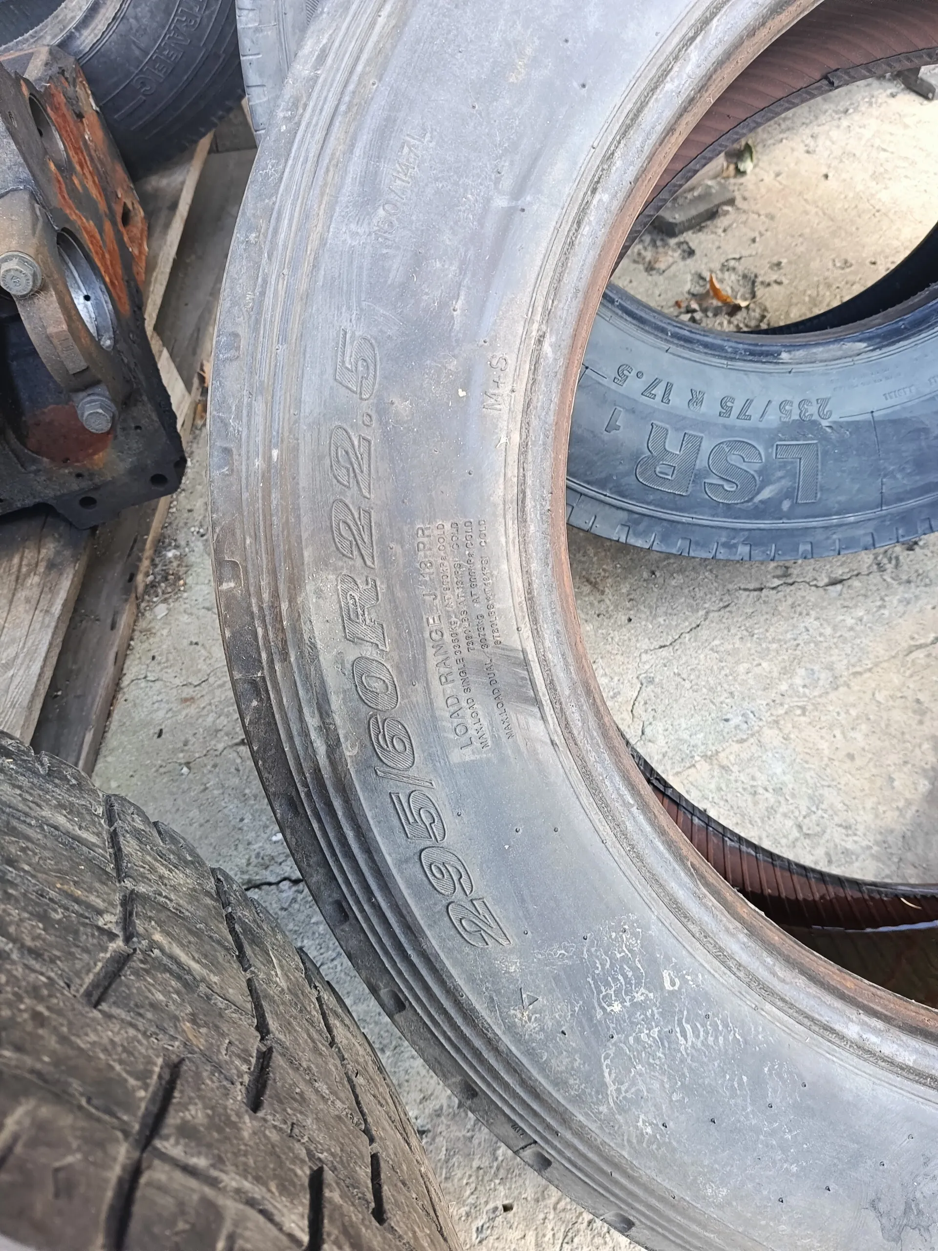 резина 295/60R22,5 MATADOR