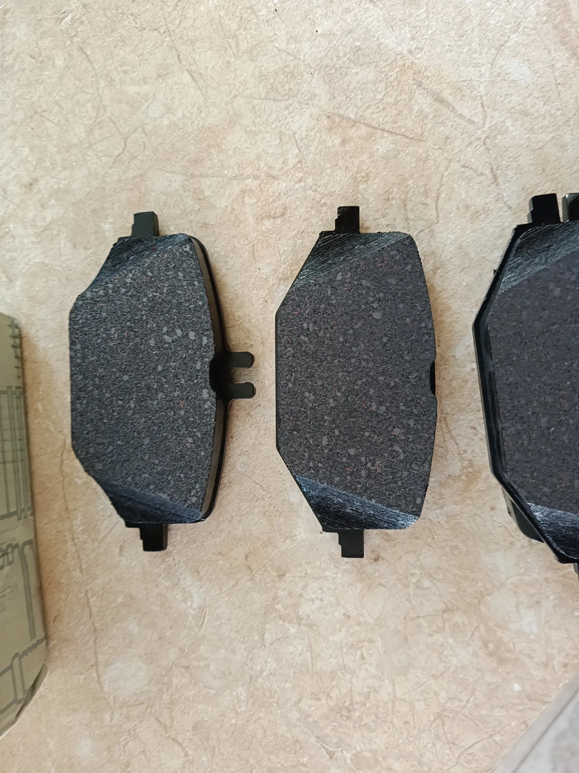 комплект задних тормозных колодок Мерседес-Бенц GLE