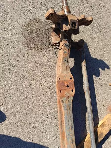 балка передняя Мерседес-Бенц 1217