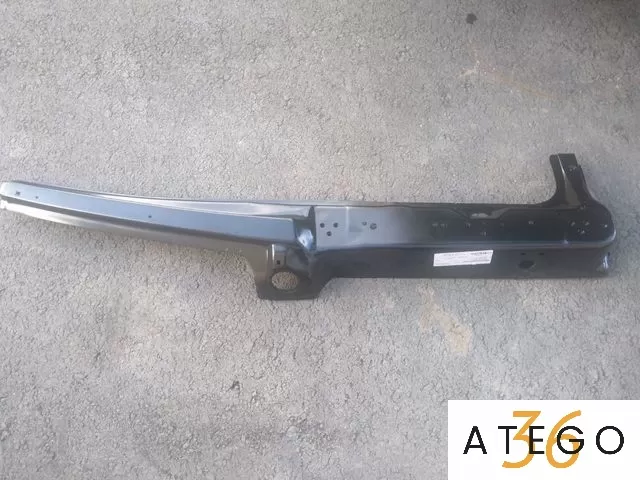 Стойка кабины правая наружняя Mercedes Atego