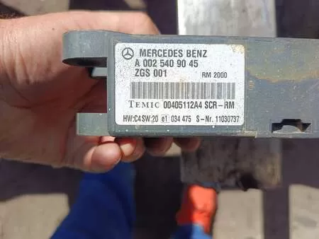 Блок управления SCR A0025409045